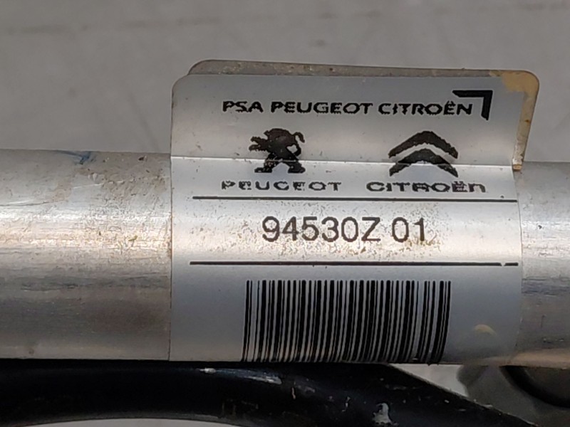 Recambio de tubos aire acondicionado para peugeot 2008 (p2) active referencia OEM IAM 9833241880  