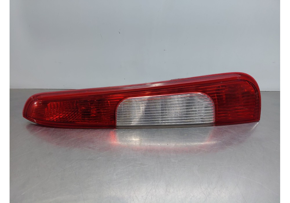 Recambio de piloto trasero derecho para ford focus c-max (dm2) 1.6 tdci referencia OEM IAM 1347454  