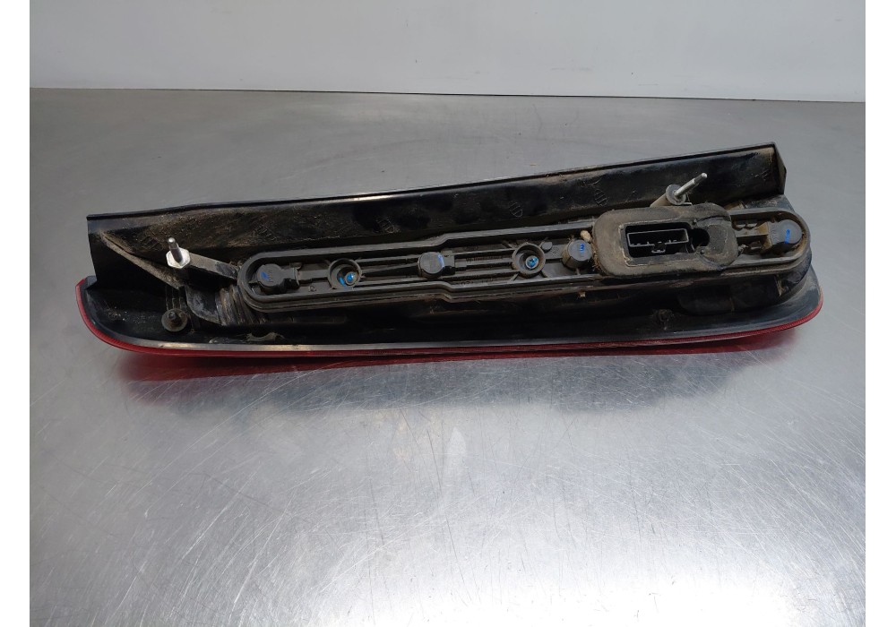 Recambio de piloto trasero derecho para ford focus c-max (dm2) 1.6 tdci referencia OEM IAM 1347454  