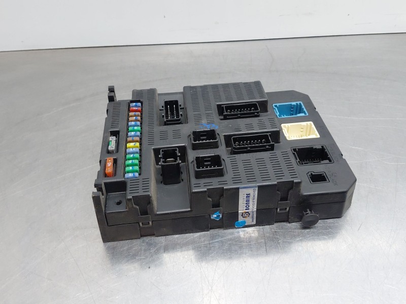 Recambio de caja reles / fusibles para citroën c4 coupé (la_) 1.6 16v referencia OEM IAM 9659285680  