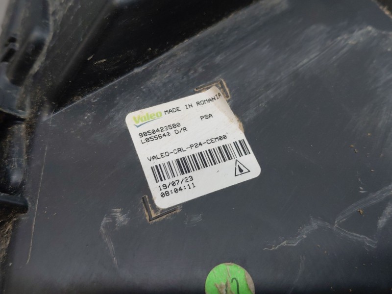 Recambio de piloto delantero derecho para peugeot 2008 (p2) active referencia OEM IAM 9850423580  