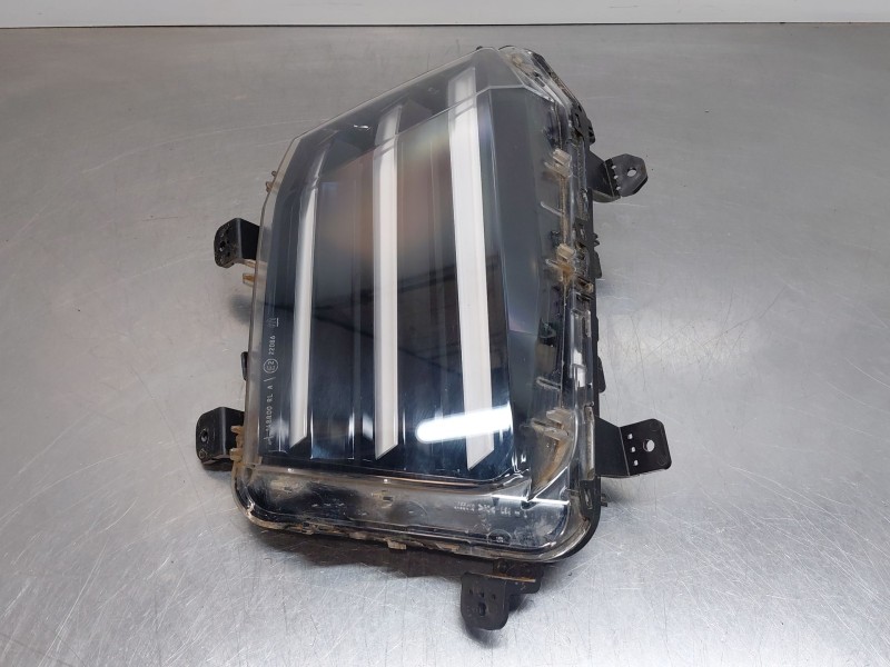 Recambio de piloto delantero izquierdo para peugeot 2008 (p2) active referencia OEM IAM 9850436380  