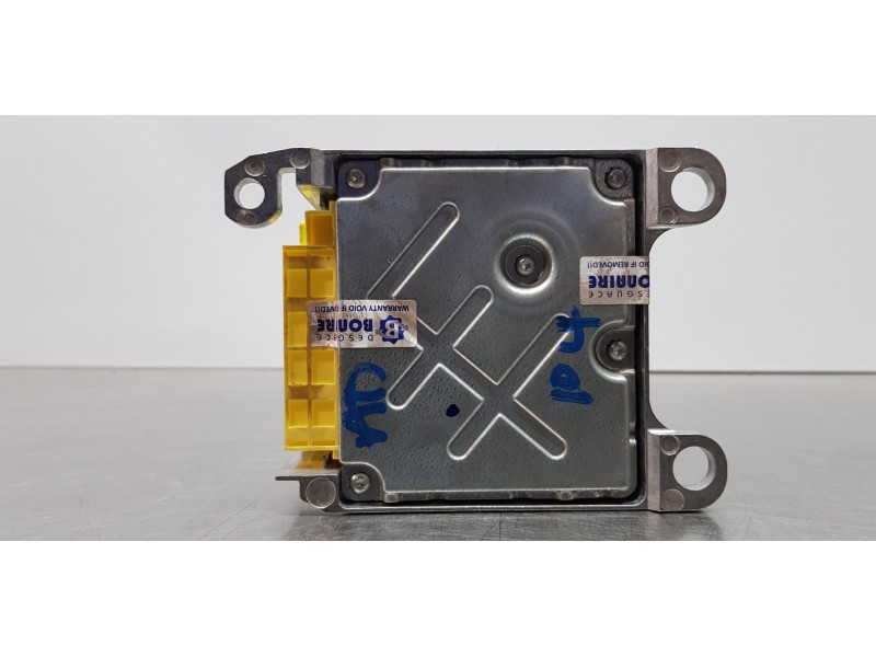 Recambio de centralita airbag para toyota auris active referencia OEM IAM 8917002J40   Recambio de centralita airbag para toyota auris active referencia OEM IAM 8917002J40