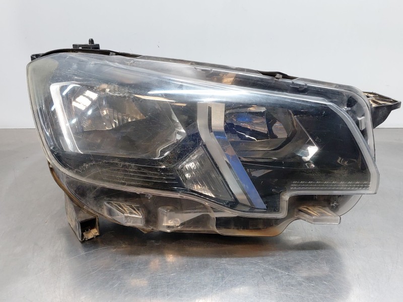 Recambio de faro derecho para peugeot rifter active referencia OEM IAM   
