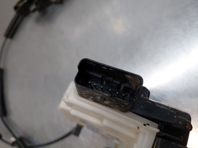 Recambio de cerradura puerta lateral derecha para peugeot rifter active referencia OEM IAM   