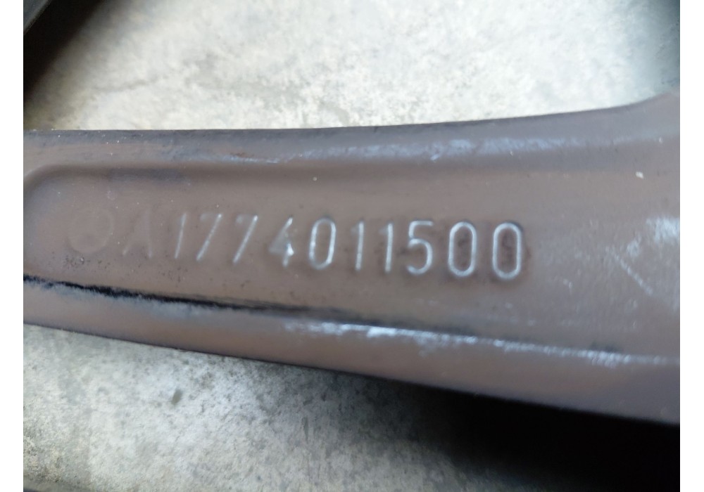 Recambio de juego llantas para mercedes-benz clase a (w177) a 200 d (177.012) referencia OEM IAM A1774011500  