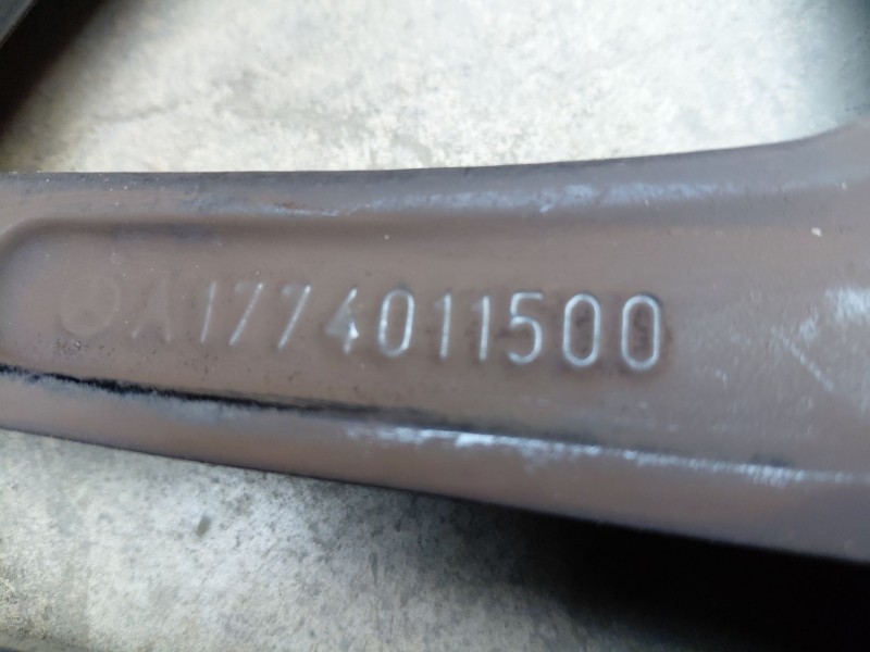 Recambio de juego llantas para mercedes-benz clase a (w177) a 200 d (177.012) referencia OEM IAM A1774011500  