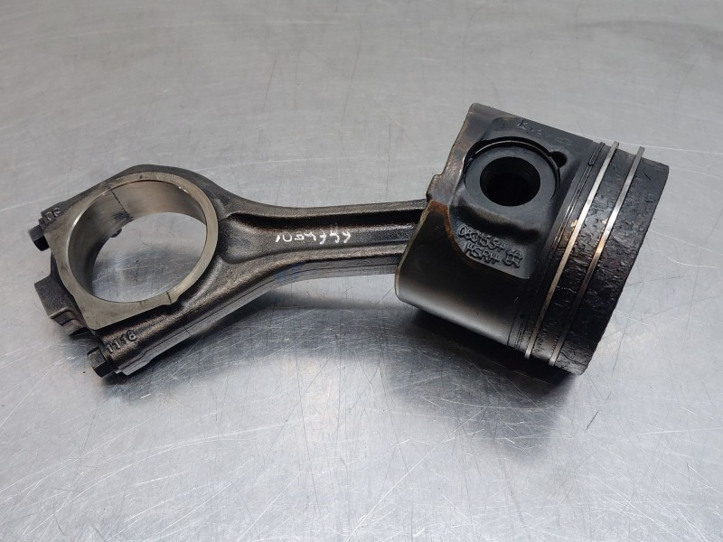 Recambio de biela para land rover range rover evoque (l551) 2.0 d180 mhev 4x4 referencia OEM IAM   