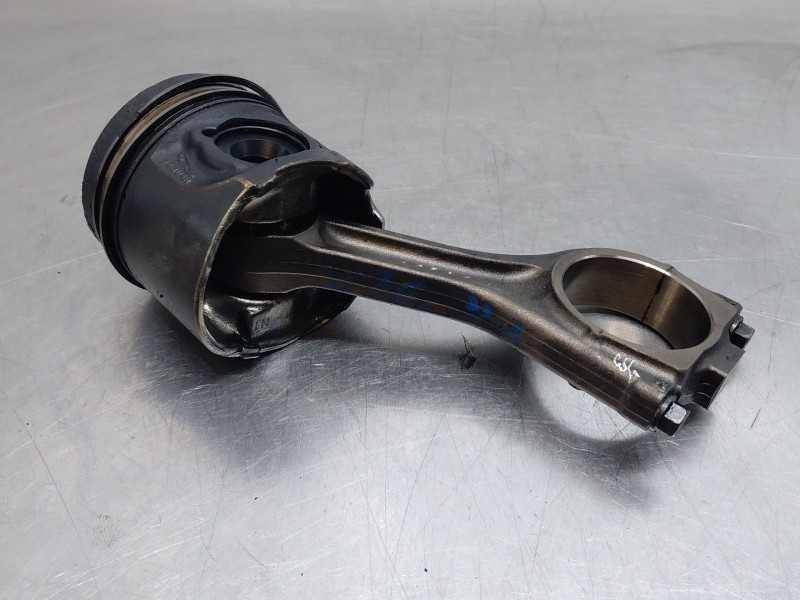 Recambio de biela para land rover range rover evoque (l551) 2.0 d180 mhev 4x4 referencia OEM IAM   