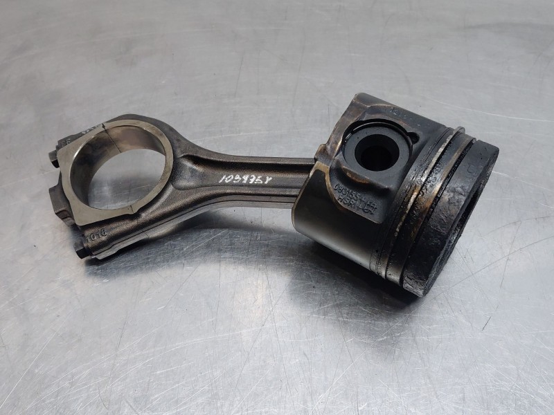 Recambio de biela para land rover range rover evoque (l551) 2.0 d180 mhev 4x4 referencia OEM IAM   