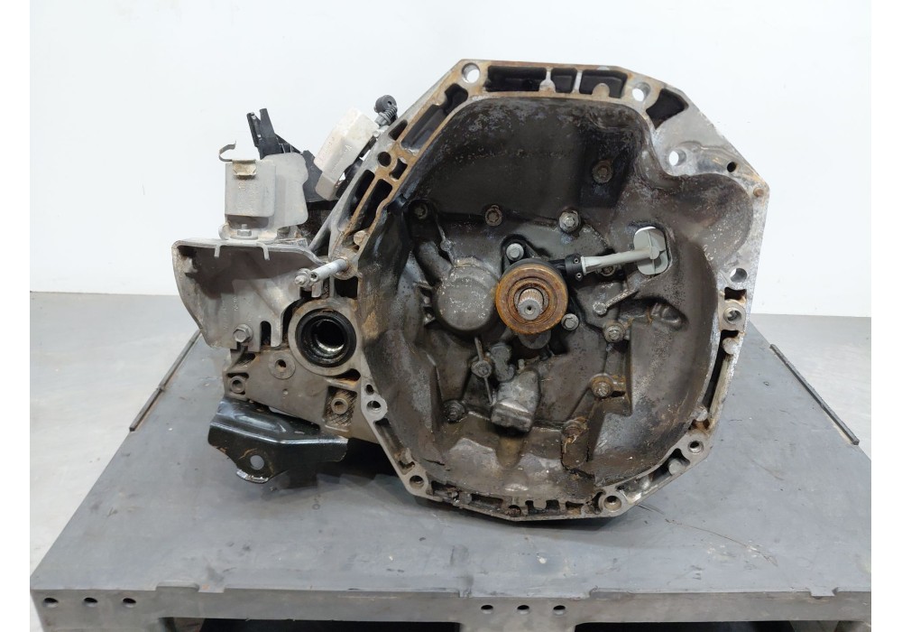 Recambio de caja cambios para renault clio iv furgoneta/hatchback (bh_) 1.5 dci 75 referencia OEM IAM JR5059  