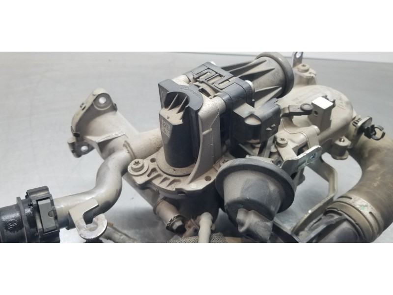 Recambio de valvula egr para peugeot 308 access referencia OEM IAM 9671187780 70215615  Recambio de valvula egr para peugeot 308 access referencia OEM IAM 9671187780 70215615