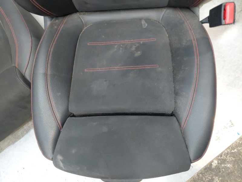 Recambio de juego asientos completo para mercedes-benz clase a (w177) a 180 d (177.003) referencia OEM IAM   