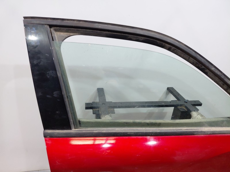 Recambio de puerta delantera derecha para peugeot 2008 (p2) active referencia OEM IAM 9831047380  