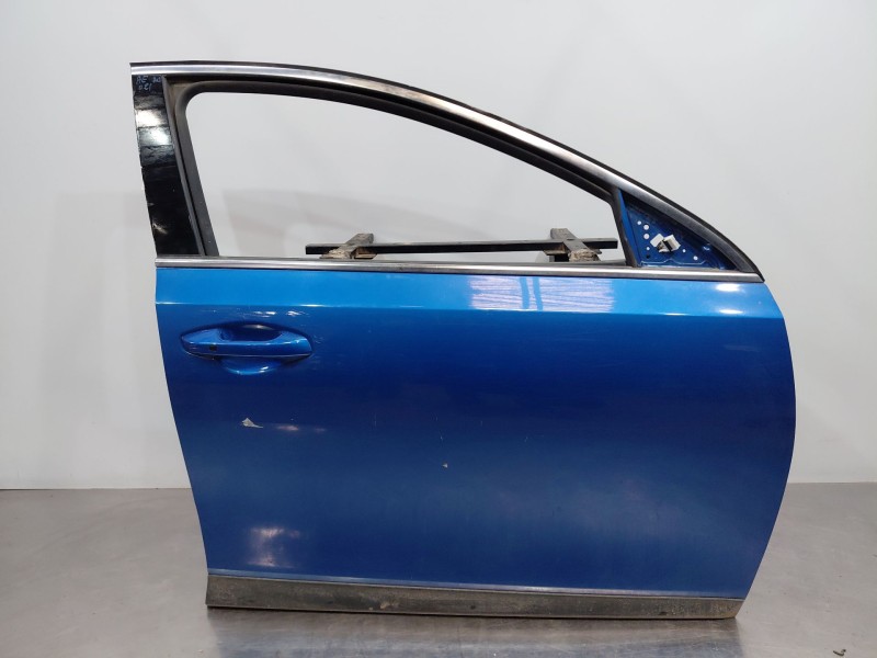 Recambio de puerta delantera derecha para kia xceed drive referencia OEM IAM 76004J7850  