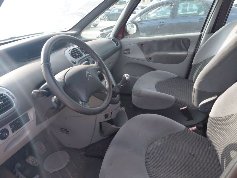 citroën xsara picasso (n68) del año 2009