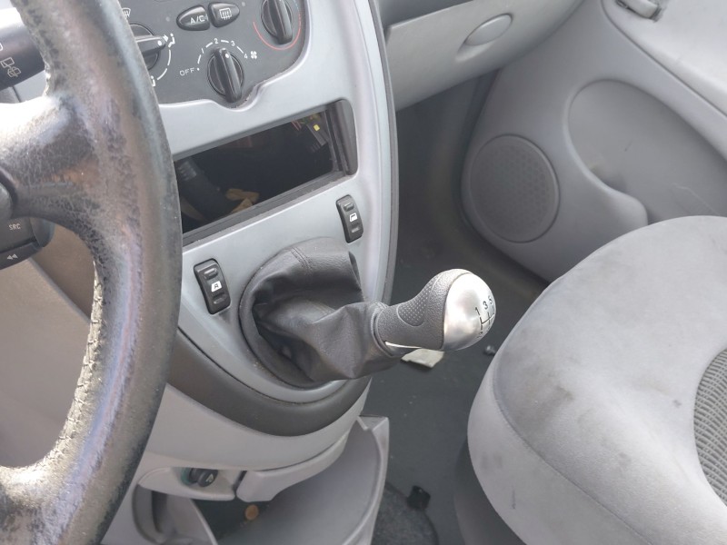 citroën xsara picasso (n68) del año 2009