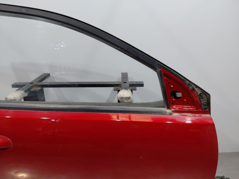 Recambio de puerta delantera derecha para kia stonic (ybcuv) drive referencia OEM IAM 76004H8400  