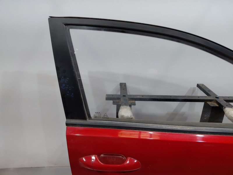 Recambio de puerta delantera derecha para kia stonic (ybcuv) drive referencia OEM IAM 76004H8400  