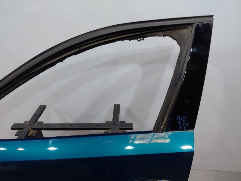 Recambio de puerta delantera izquierda para peugeot 3008 hybrid 3008 referencia OEM IAM 9852443680  