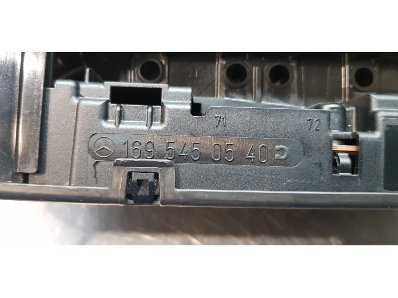 Recambio de caja reles / fusibles para mercedes clase a (w169) a 150 (169.031) referencia OEM IAM 1695450540   Recambio de caja reles / fusibles para mercedes clase a (w169) a 150 (169.031) referencia OEM IAM 1695450540