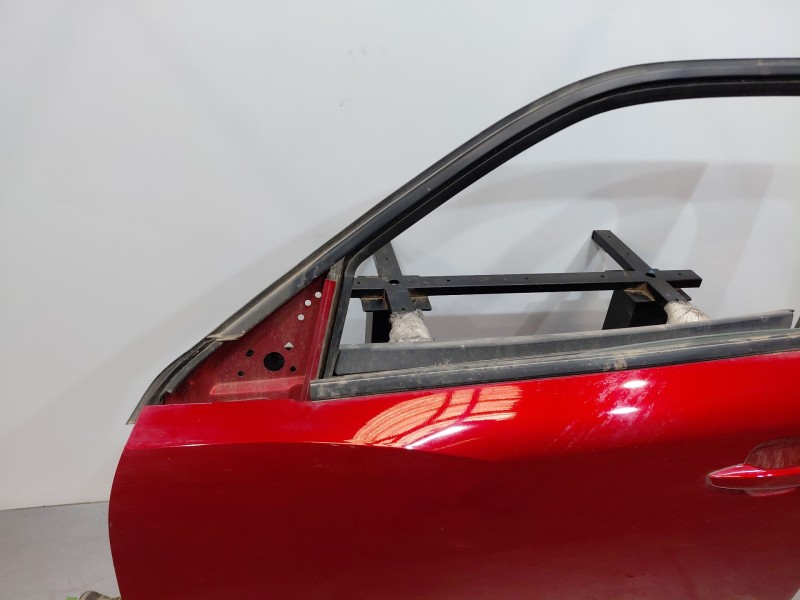 Recambio de puerta delantera izquierda para peugeot 2008 (p2) active referencia OEM IAM 9831047780  