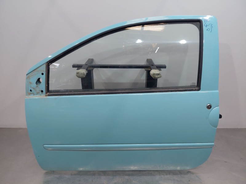 Recambio de puerta delantera izquierda para renault twingo emotion referencia OEM IAM 801010419R  