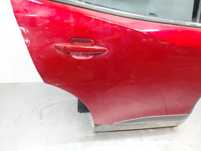 Recambio de puerta trasera derecha para peugeot 2008 (p2) active referencia OEM IAM 9831048080  