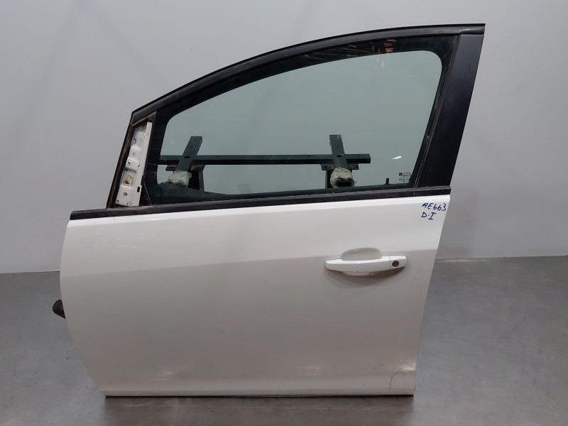 Recambio de puerta delantera izquierda para opel astra j (p10) 1.7 cdti (68) referencia OEM IAM 13330765  