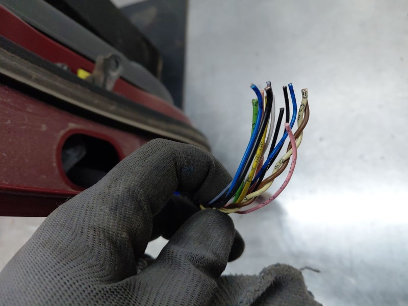Recambio de puerta trasera derecha para hyundai i30 (pde, pd, pden) 1.5 referencia OEM IAM 77004G4000  