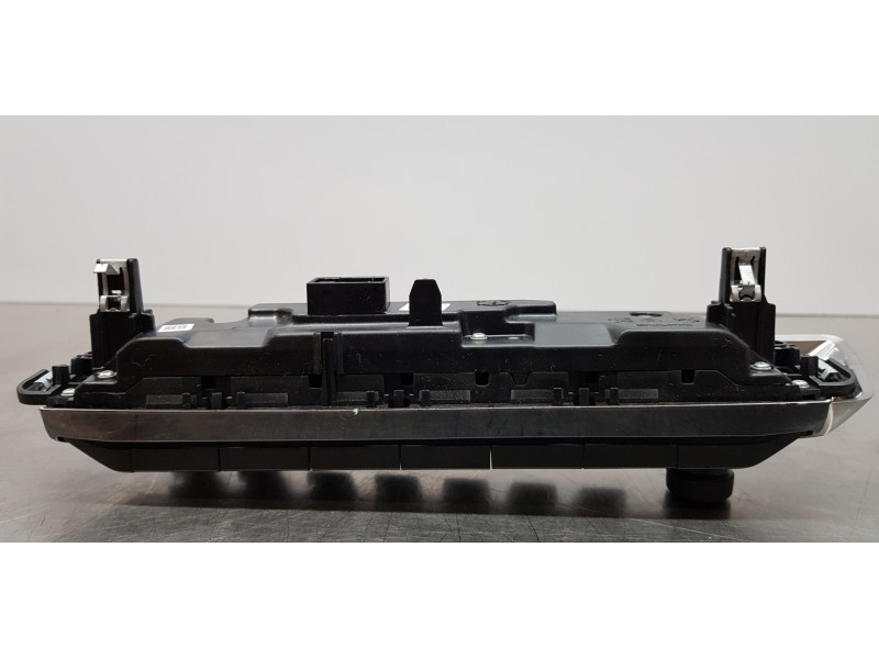 Recambio de mando climatizador para peugeot 3008 style referencia OEM IAM 98249155DX  