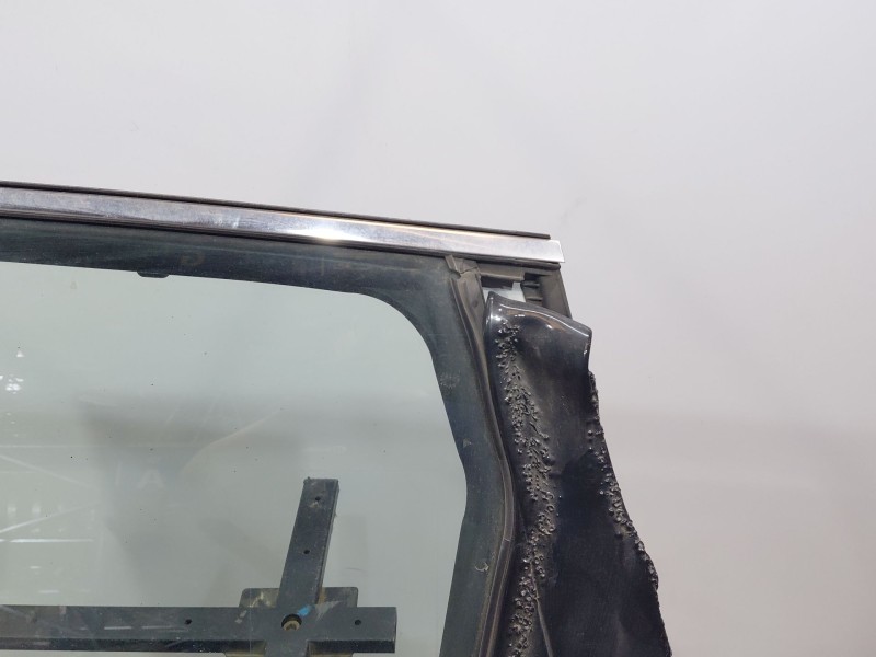 Recambio de puerta trasera izquierda para renault scenic iv intens referencia OEM IAM 821019047R  