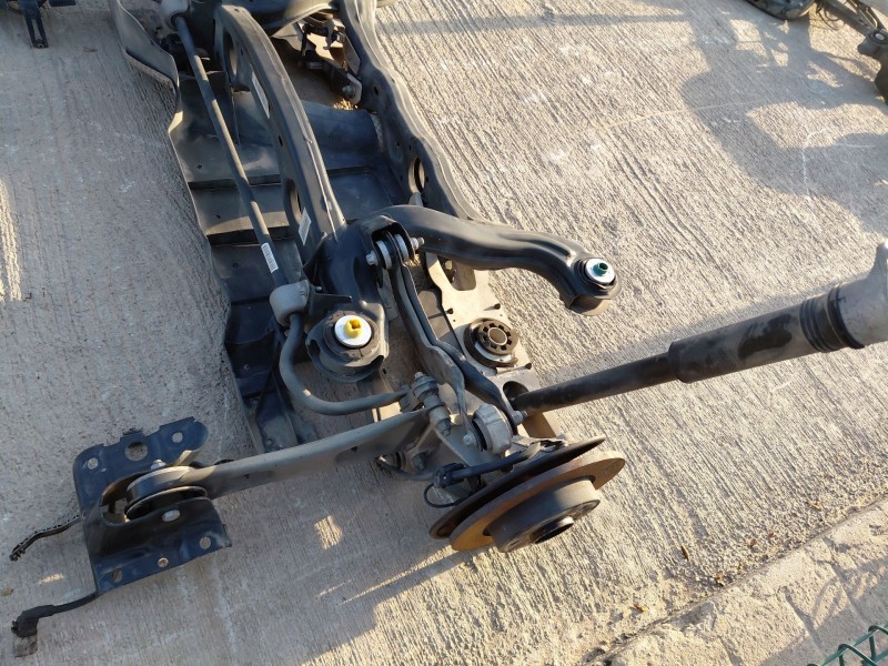 Recambio de puente trasero para mercedes-benz clase a (w177) a 200 d (177.012) referencia OEM IAM A2473503604  