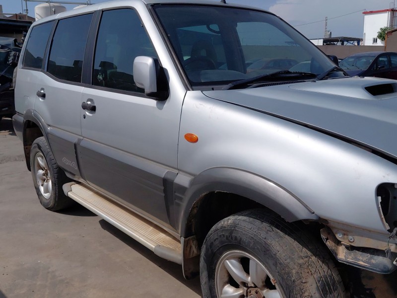 nissan terrano ii (r20) del año 2003
