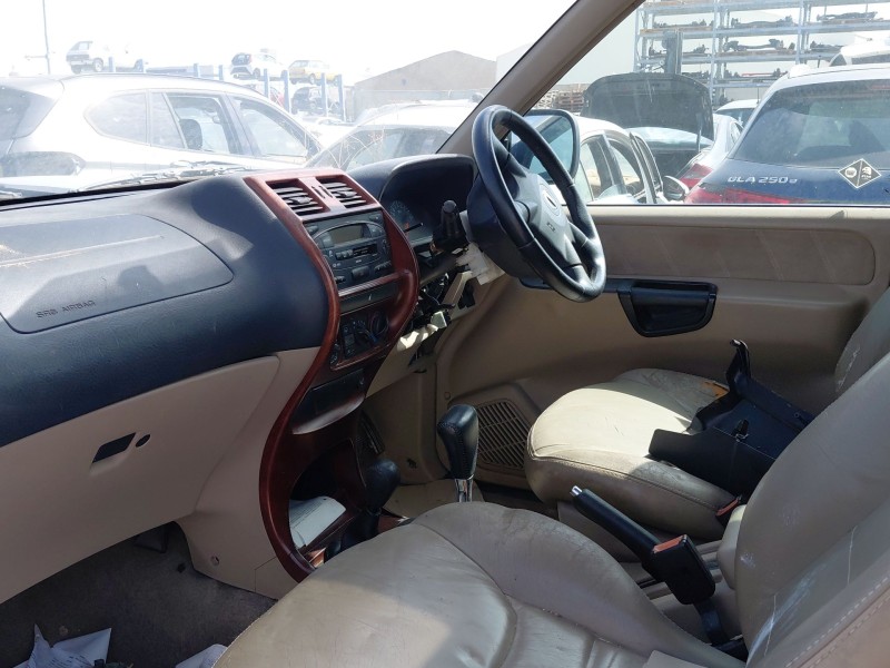 nissan terrano ii (r20) del año 2003