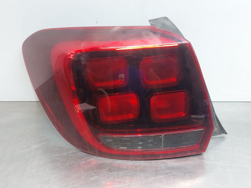 Recambio de piloto trasero izquierdo para dacia sandero essence referencia OEM IAM   