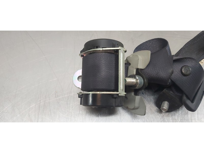 Recambio de cinturon seguridad trasero derecho para citroen c-crosser exclusive referencia OEM IAM 8975H5   Recambio de cinturon seguridad trasero derecho para citroen c-crosser exclusive referencia OEM IAM 8975H5