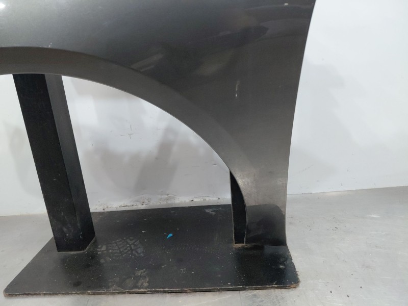 Recambio de aleta delantera izquierda para peugeot 508 active referencia OEM IAM 9816032680  
