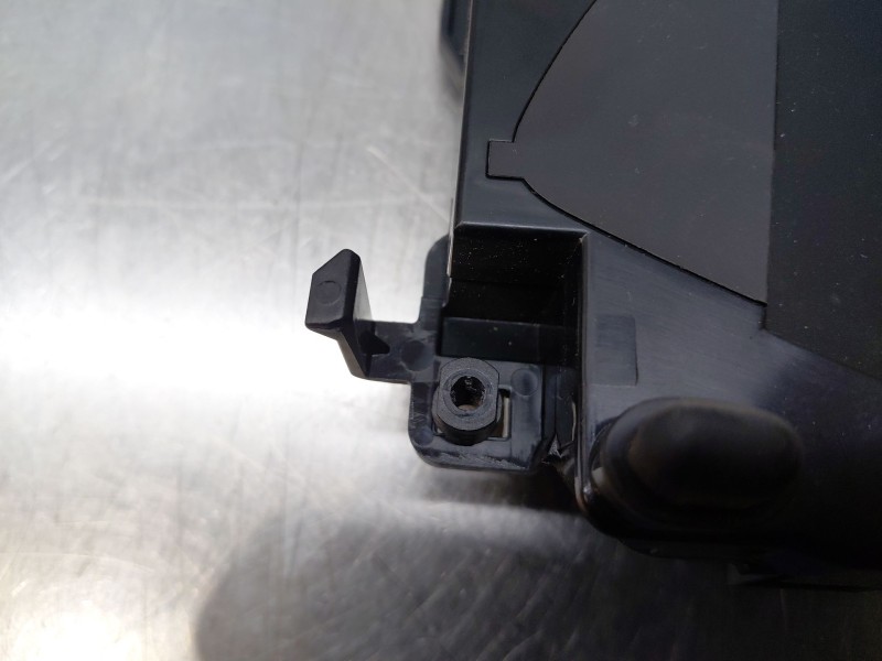 Recambio de cuadro instrumentos para peugeot 508 active referencia OEM IAM 9831757780  