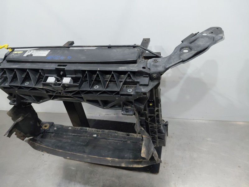 Recambio de panel frontal para seat leon (5f1) style referencia OEM IAM   