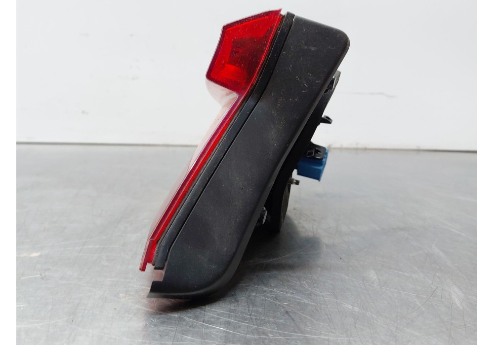 Recambio de piloto trasero derecho interior para volkswagen tiguan (ad1, ax1) 2.0 tdi 4motion referencia OEM IAM   