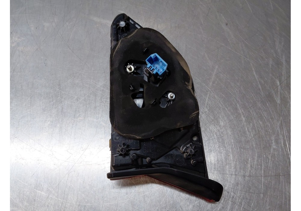 Recambio de piloto trasero derecho interior para volkswagen tiguan (ad1, ax1) 2.0 tdi 4motion referencia OEM IAM   