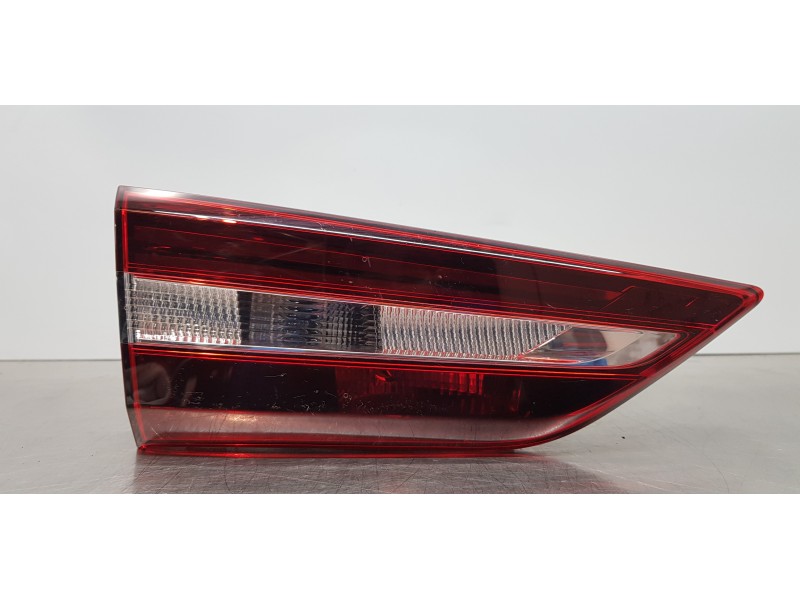 Recambio de piloto trasero izquierdo interior para opel grandland x excellence referencia OEM IAM 3647477  