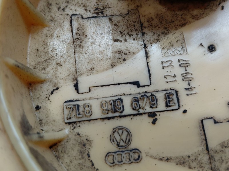 Recambio de aforador para audi q7 (4lb) 3.0 tdi quattro referencia OEM IAM 7L8919679E  