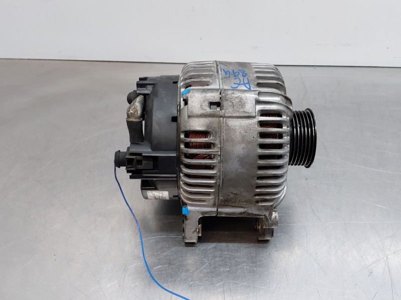 Recambio de alternador para audi q7 (4lb) 3.0 tdi quattro referencia OEM IAM 059903015RX  