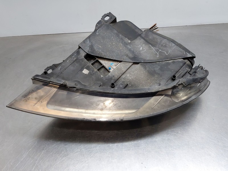 Recambio de faro derecho para audi q7 (4lb) 3.0 tdi quattro referencia OEM IAM 4L0941030B  