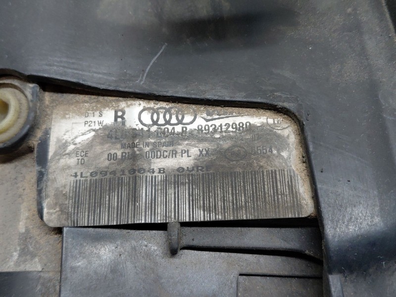 Recambio de faro derecho para audi q7 (4lb) 3.0 tdi quattro referencia OEM IAM 4L0941030B  