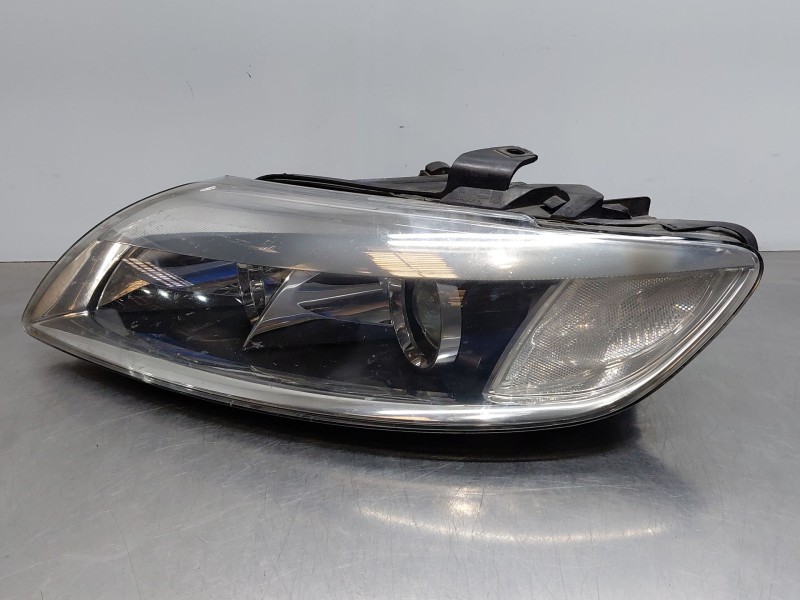 Recambio de faro izquierdo para audi q7 (4lb) 3.0 tdi quattro referencia OEM IAM 4L0941029B  