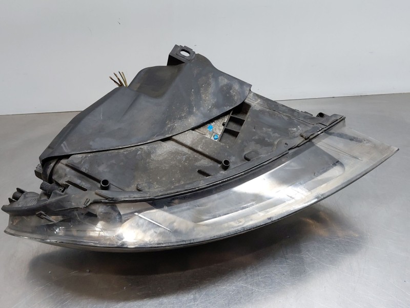 Recambio de faro izquierdo para audi q7 (4lb) 3.0 tdi quattro referencia OEM IAM 4L0941029B  