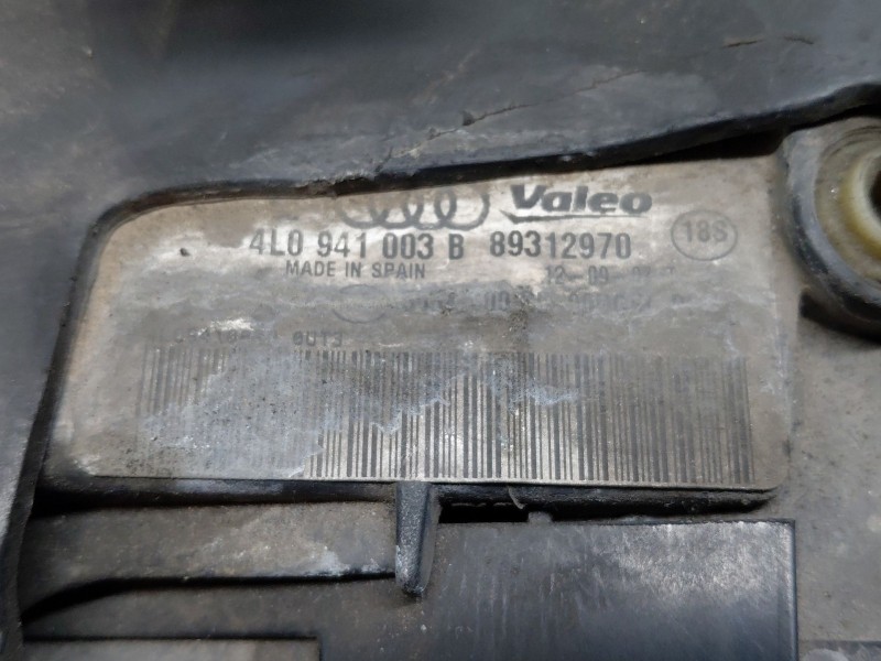 Recambio de faro izquierdo para audi q7 (4lb) 3.0 tdi quattro referencia OEM IAM 4L0941029B  